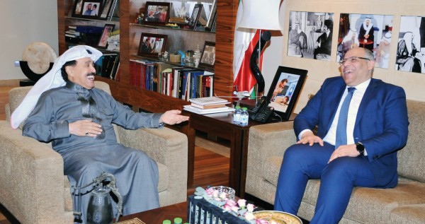 رئيس التحرير يستقبل السفير المصري: الإعلام ركيزة أساسية لتعزيز العلاقات بين الشعوب 