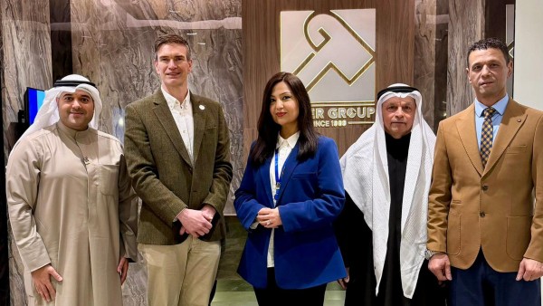 مجموعة طاهر وOxentia تطلقان برامج الملكية الفكرية وبراءات الاختراع في الكويت