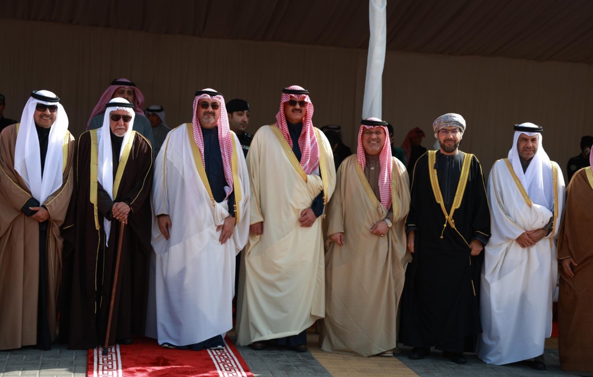 محافظ العاصمة: مراسم رفع العلم مناسبة وطنية تؤكد على صمود الشعب ووحدته
