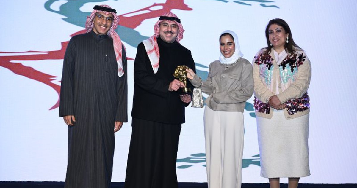 عشرة فنانين فازوا بجائزة عيسى صقر... في 'القرين التشكيلي'