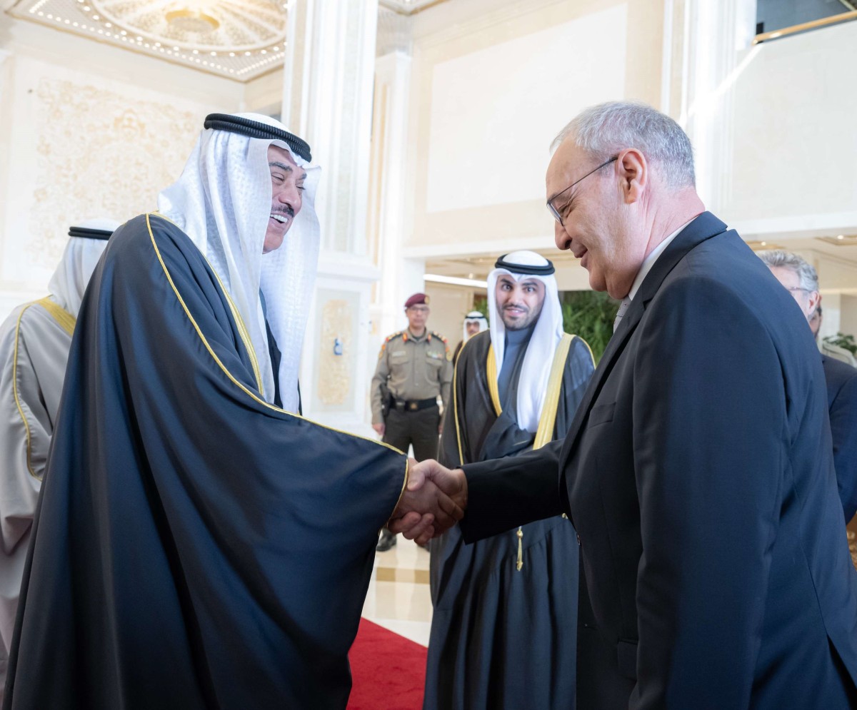 سمو الأمير يستقبل رئيس الاتحاد السويسري بمناسبة زيارته الرسمية للبلاد