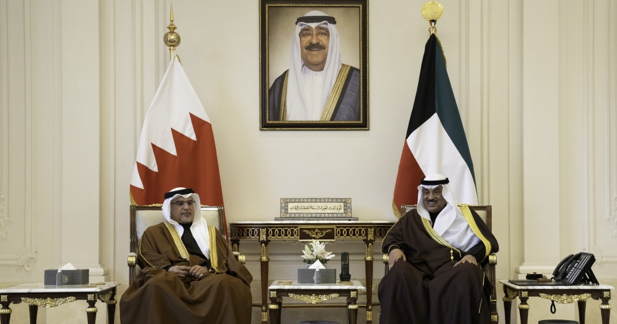 سمو ولي العهد يستقبل ولي العهد رئيس مجلس الوزراء البحريني بمناسبة زيارته الرسمية للبلاد