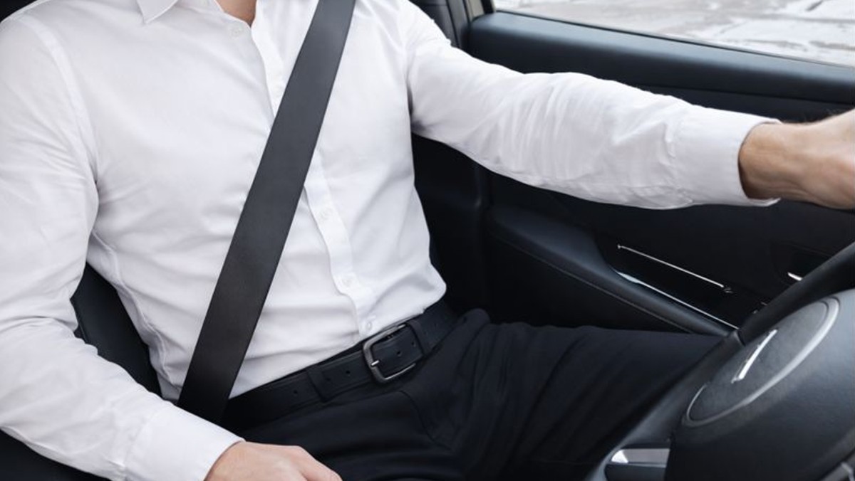 'المرور': 100% نسبة الالتزام بربط حزام الأمان