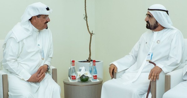 لقاء نائب رئيس الإمارات ورئيس مجلس الوزراء الكويتي على هامش القمة العالمية للحكومات في دبي