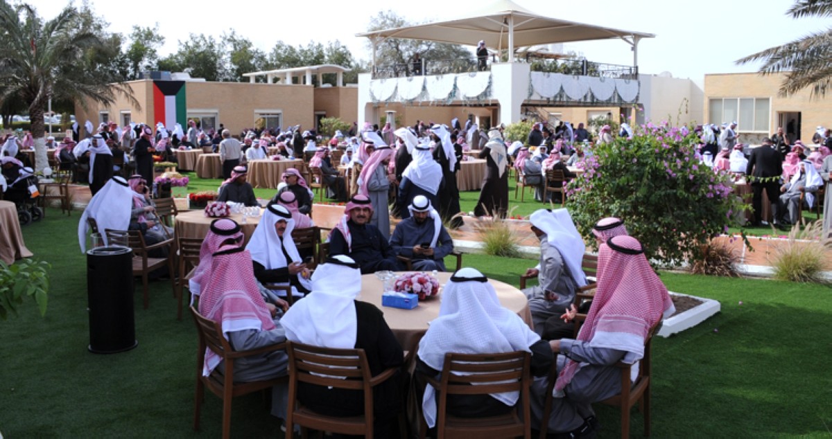 علي الجابر مرحباً بأهل الكويت: 'عزايز' داركم