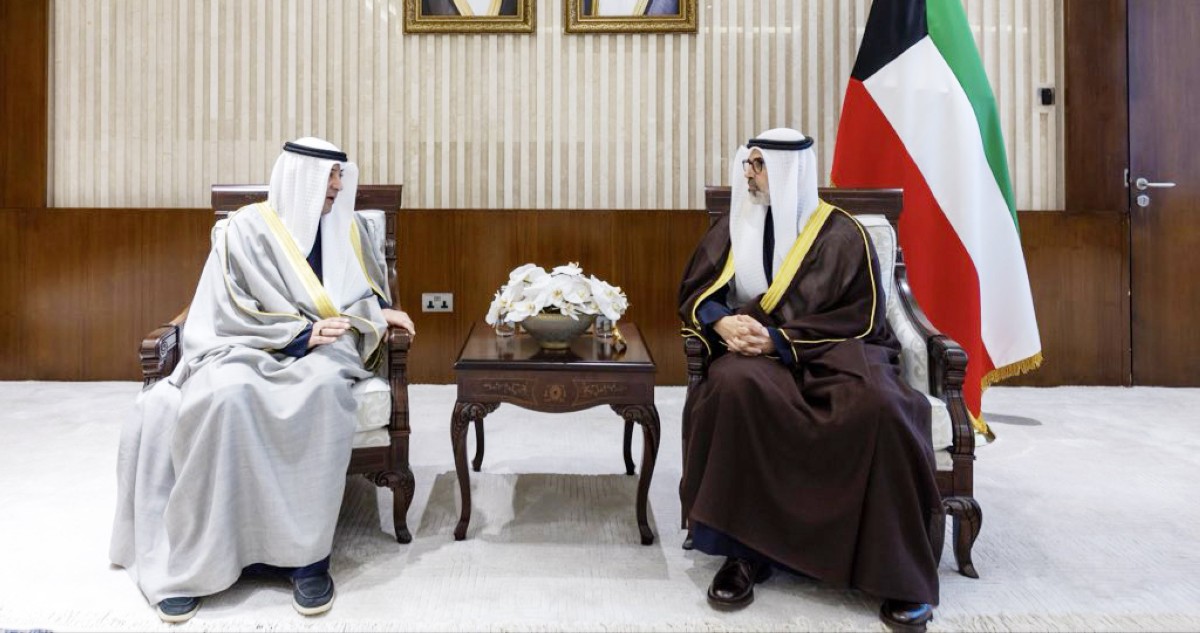 الكويت – وزير الخارجية يستقبل الأمين العام لمجلس التعاون لدول الخليج العربية