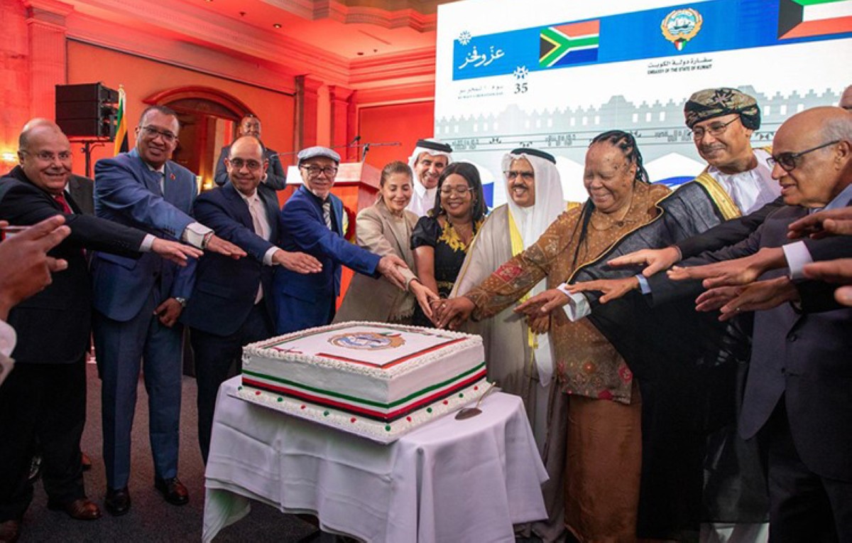 سفارات الكويت لدى بولندا وأرمينيا وباكستان وجنوب أفريقيا تحتفل بالأعياد الوطنية