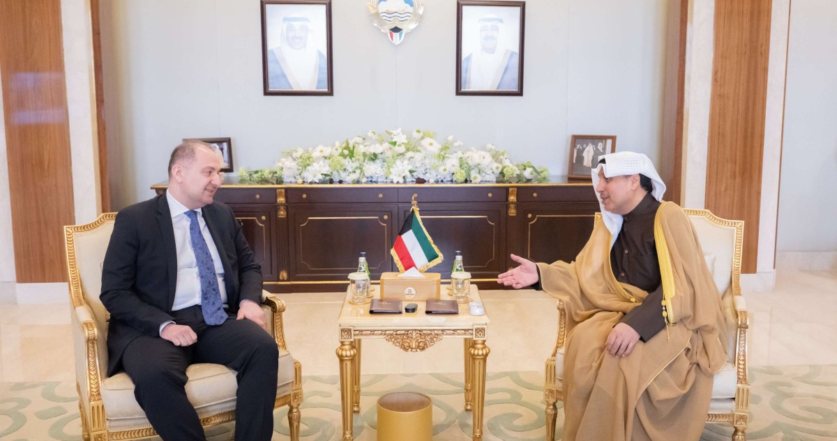 وزير شؤون الديوان الأميري يستقبل سفراء جورجيا ولبنان والسلفادور