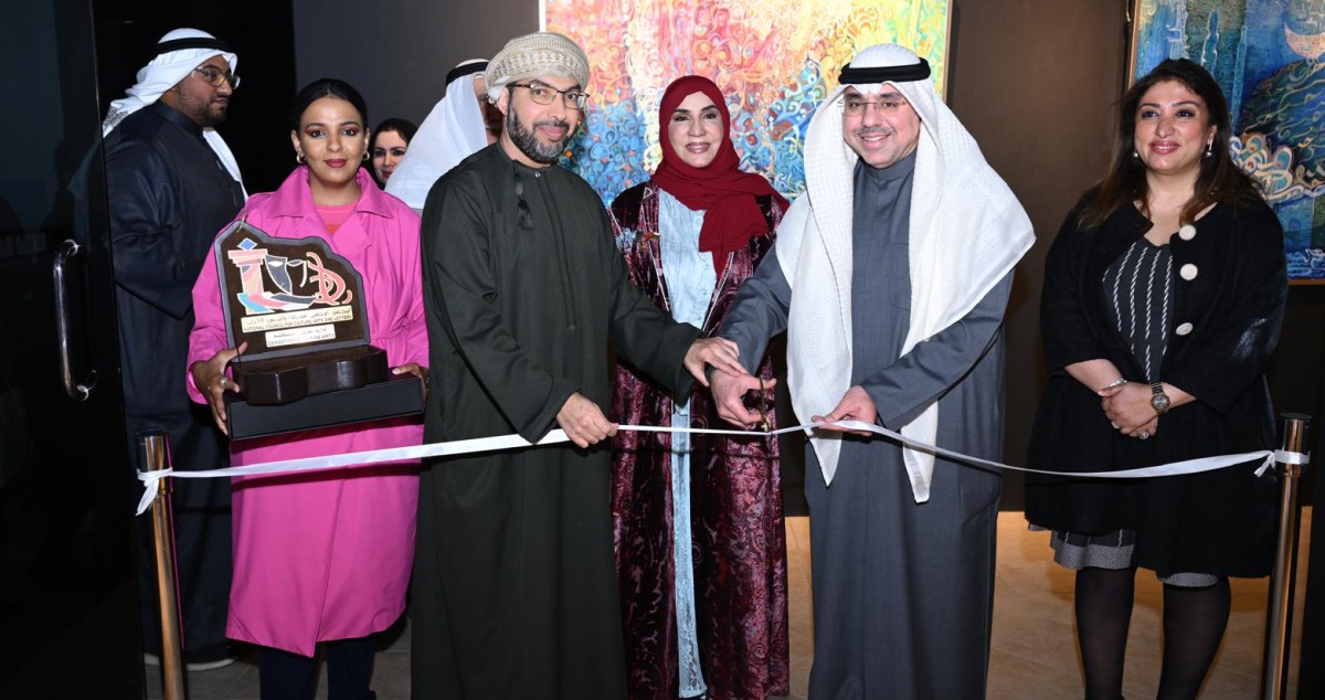 تاريخ الكويت الثقافي في الطوابع والبطاقات البريدية