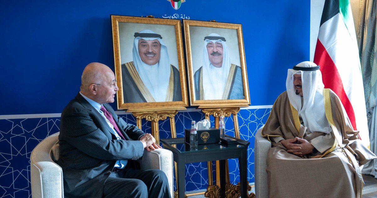 رئيس الوزراء يبحث مع المفوض السامي للأمم المتحدة الجهود الرامية لحماية ودعم اللاجئين