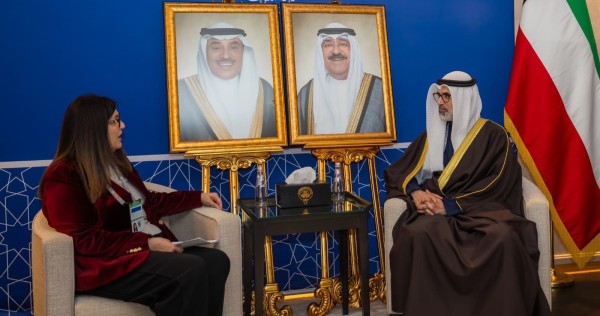 الشيخ جراح الجابر يستعرض العلاقات الثنائية مع وزيرة فلسطين في مؤتمر ميونيخ للأمن