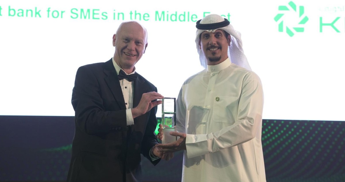 بيت التمويل الكويتي يحصد 5 جوائز مرموقة من 'إيميا فاينانس'