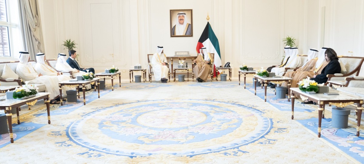 ولي العهد يستقبل رئيس المجلس الأولمبي الآسيوي رئيس اللجنة الأولمبية القطرية