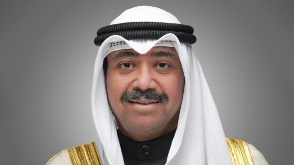 الإفراج عن العسكريين الموقوفين انضباطياً بتوجيهات وزير الدفاع الكويتي
