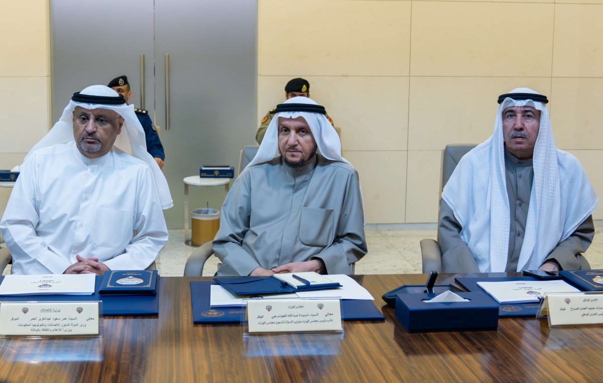 رئيس الوزراء يترأس اجتماع مجلس الدفاع الأعلى