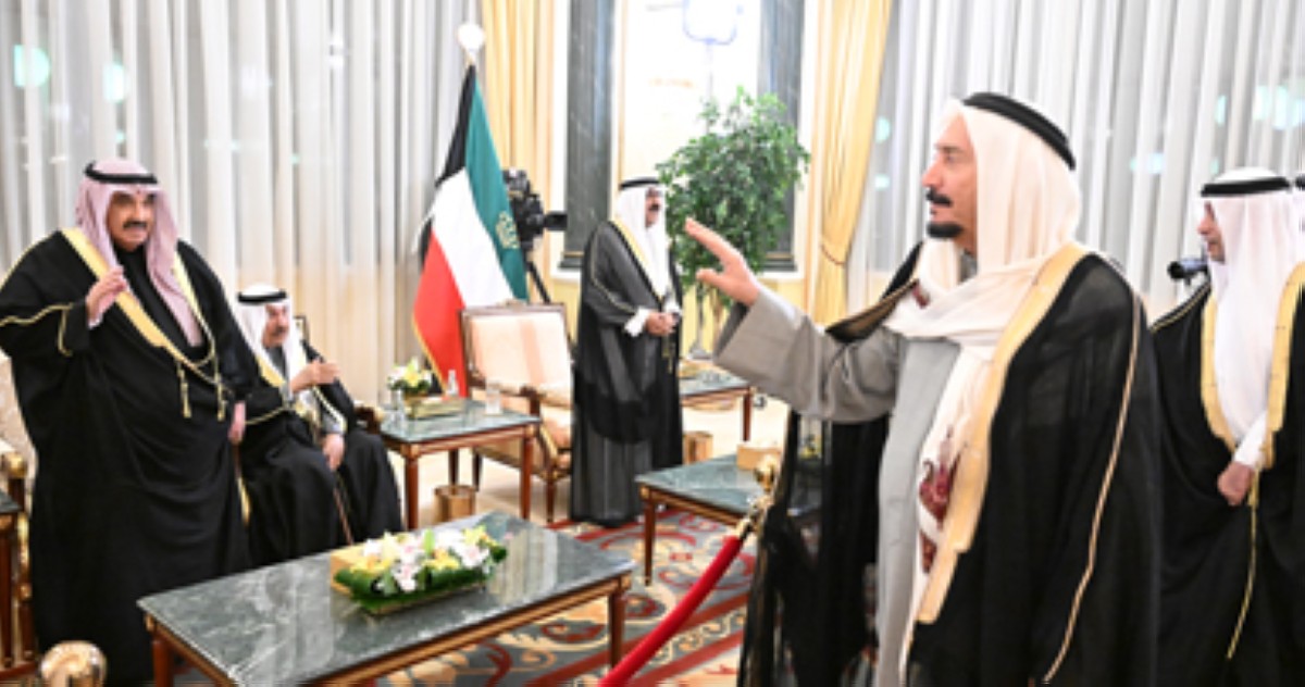 سمو الأمير وسمو ولي العهد وأسرة الصباح يستقبلون المهنئين