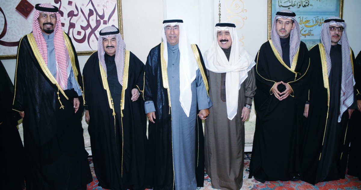 المهنئون بالشهر عند ناصر المحمد... الكويت أسرة واحدة
