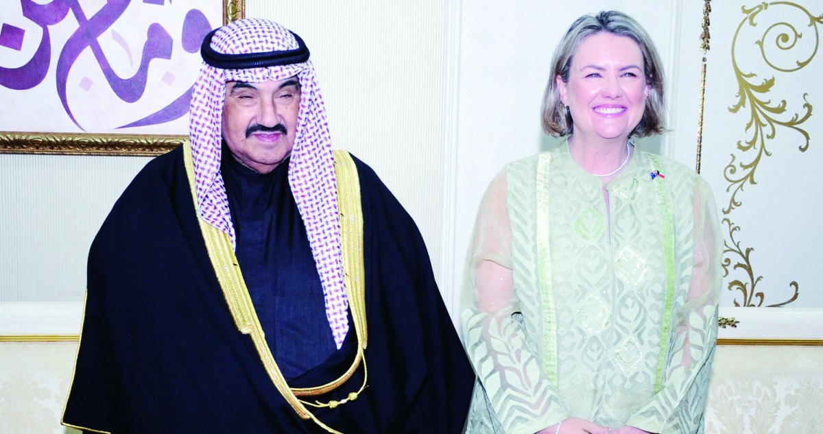 المهنئون بالشهر عند ناصر المحمد... الكويت أسرة واحدة