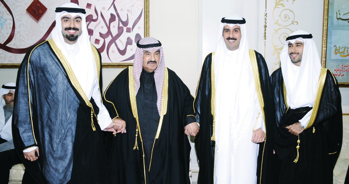 المهنئون بالشهر عند ناصر المحمد... الكويت أسرة واحدة