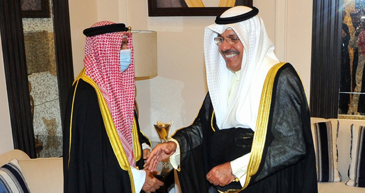 ديوان المرحوم صباح الصباح سعود المحمد يغصُّ بالمهنئين