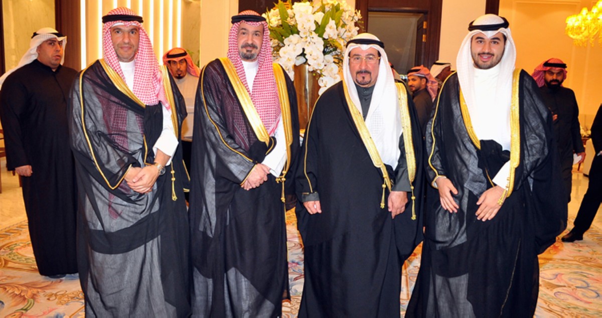 ديوان المرحوم صباح الصباح سعود المحمد يغصُّ بالمهنئين