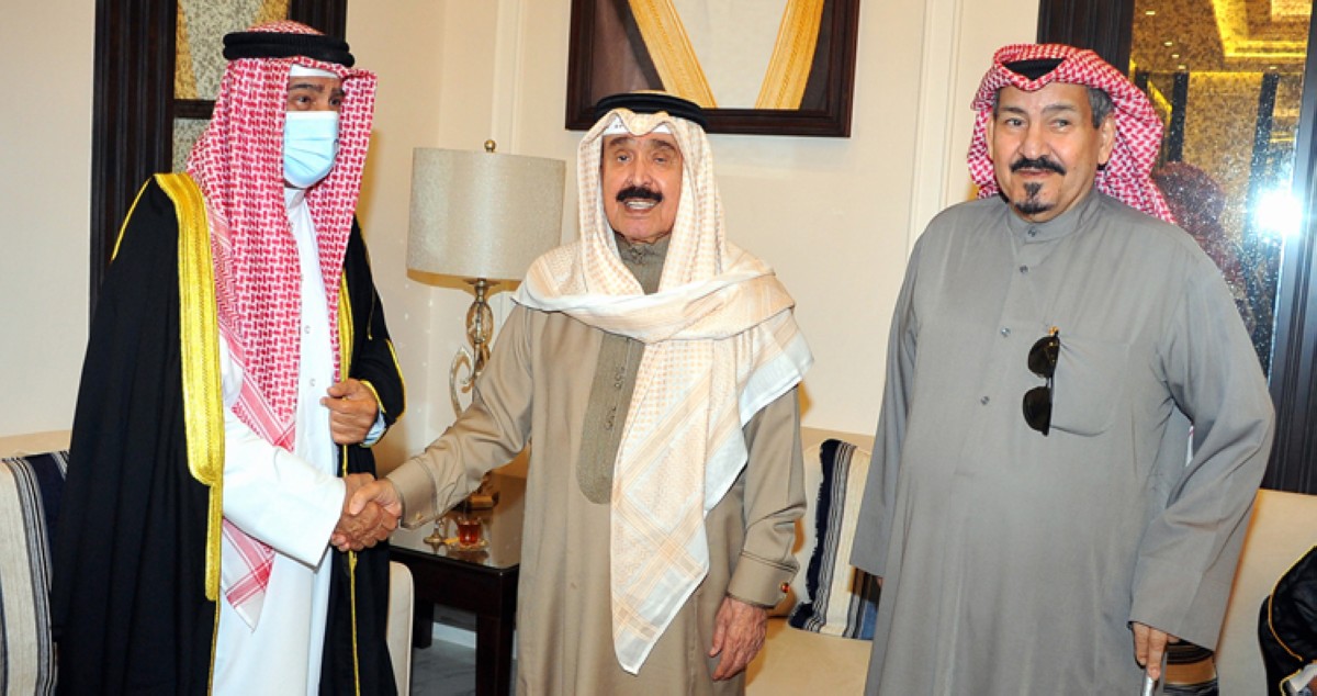 ديوان المرحوم صباح الصباح سعود المحمد يغصُّ بالمهنئين