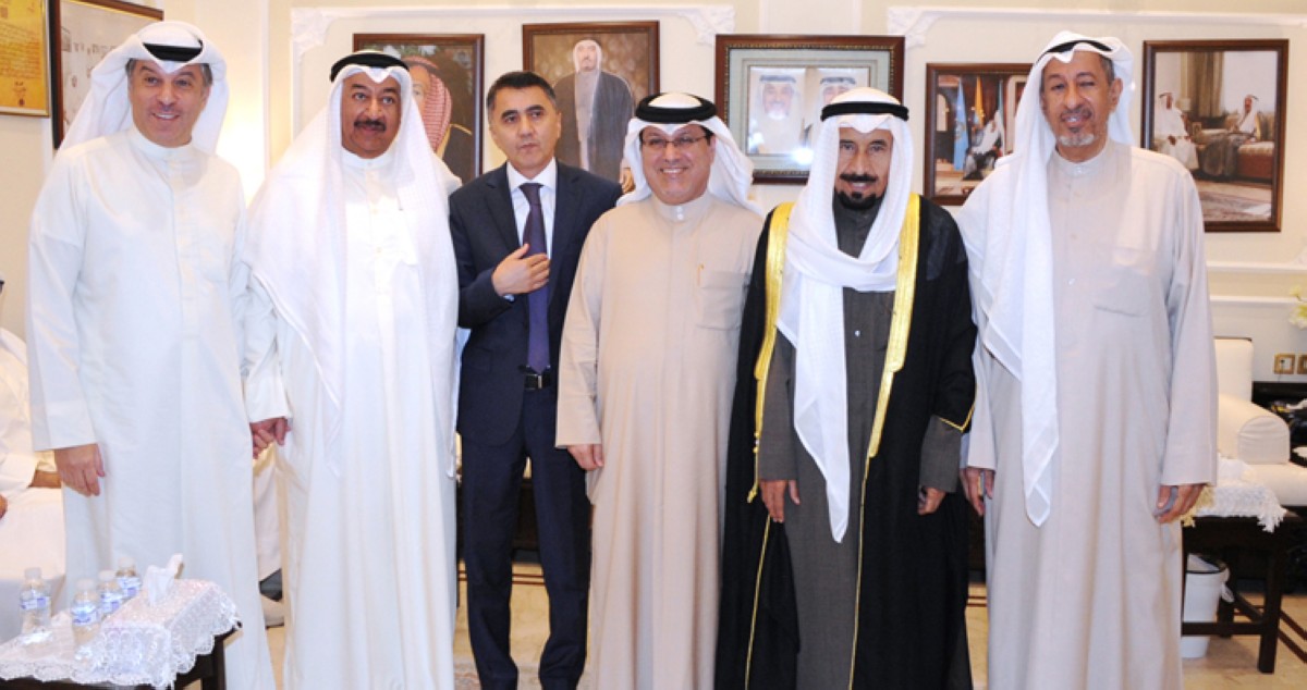 ديوان الدغيشم استقبل المهنئين... مبارك عليكم الشهر