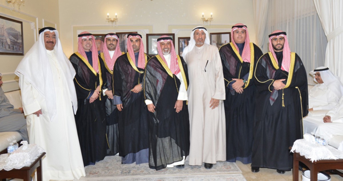 ديوان الدغيشم استقبل المهنئين... مبارك عليكم الشهر