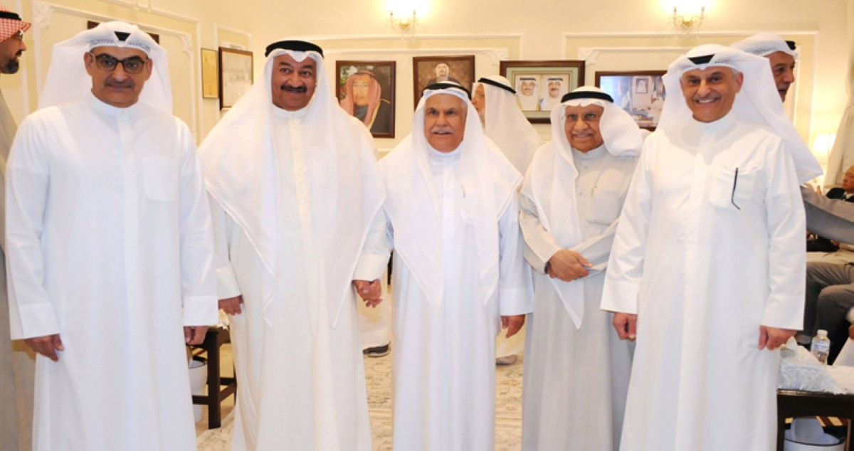 ديوان الدغيشم استقبل المهنئين... مبارك عليكم الشهر