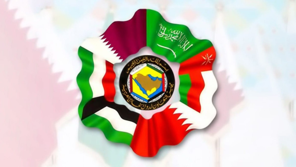 تضامن خليجي قوي مع الكويت ورفض المساس بسيادتها