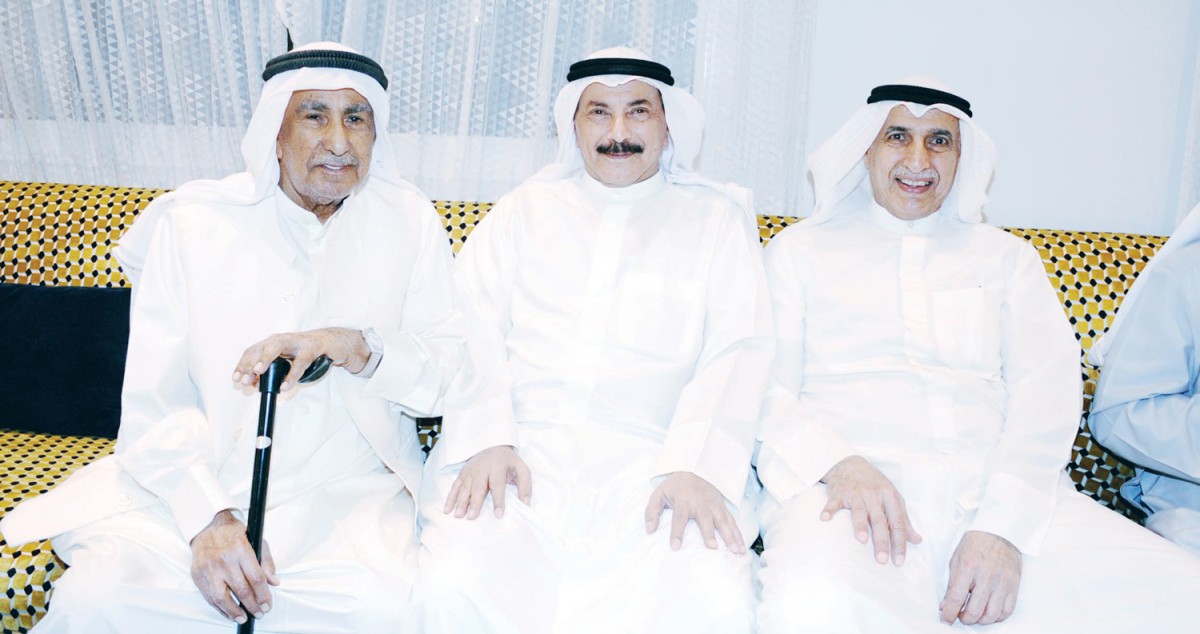 ديوان الجارالله الخرافي استقبل المهنئين بالشهر