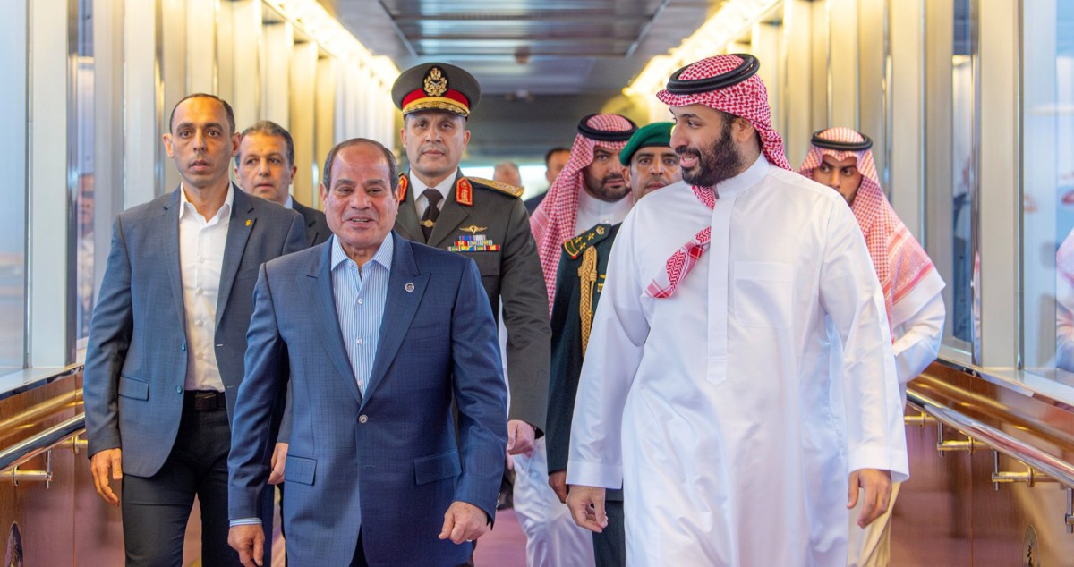 مصر والسعودية: تعزيز التضامن العربي لاستقرار المنطقة