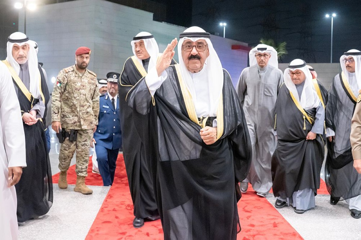 سمو الأمير زار قوة الإطفاء العام: توسيع نطاق خدمات الإطفاء وانتشارها ومواكبة التوسع العمراني