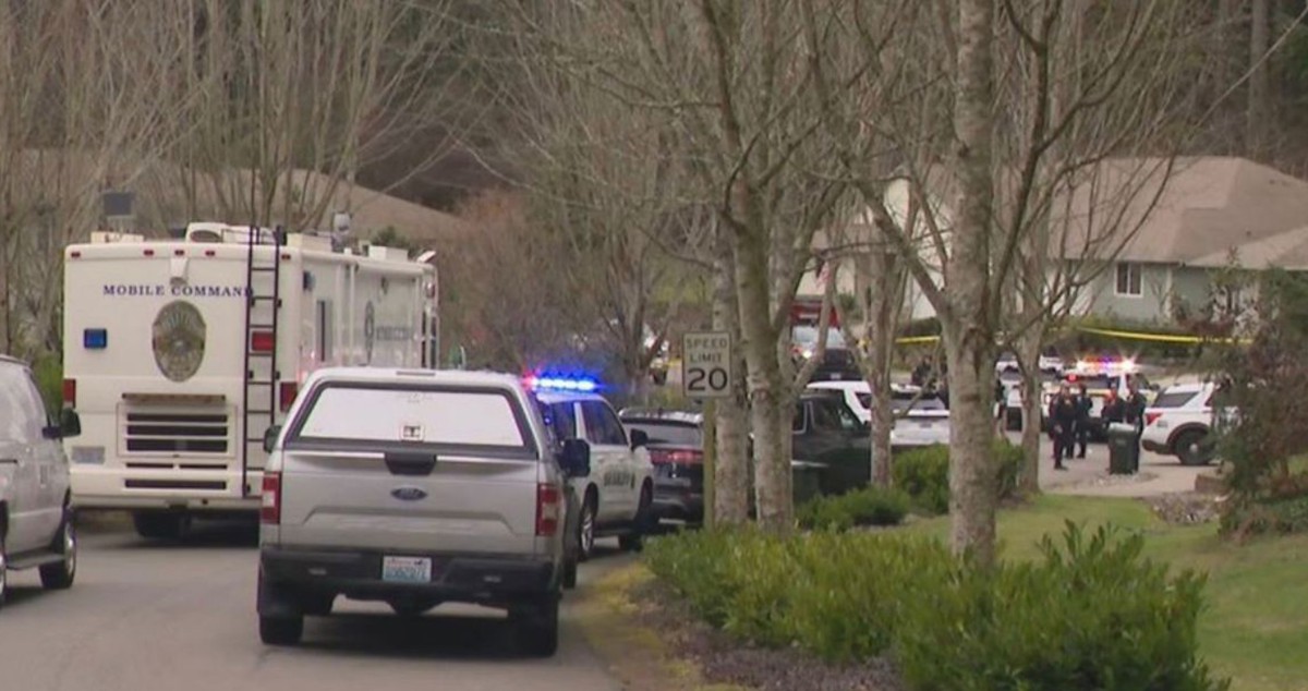 مقتل أربعة أشخاص طعناً في واشنطن الأميركية