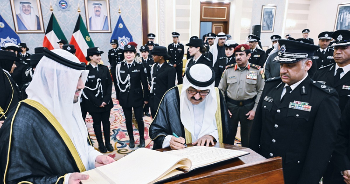 الأمير: الأمن ركيزة قوة الدولة واستقرار المجتمع