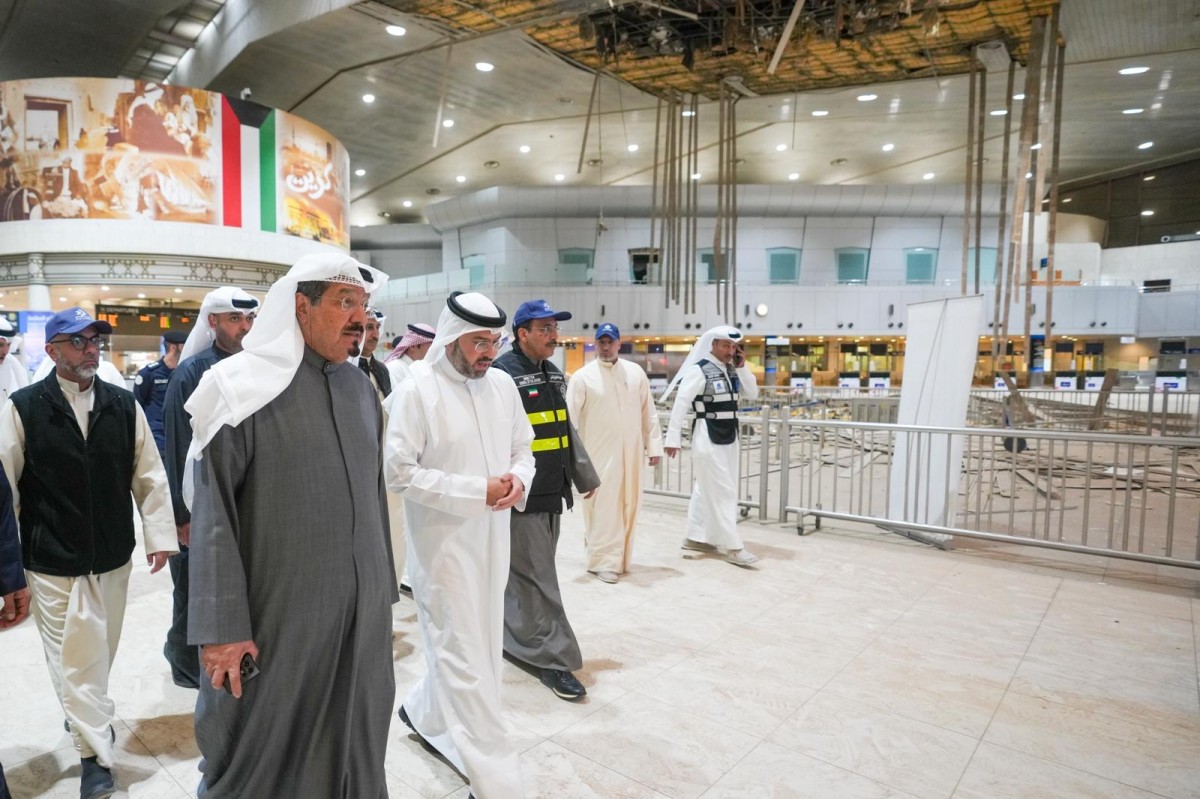 رئيس الوزراء تفقد المطار: التعامل مع الأوضاع الحالية بروح المسؤولية