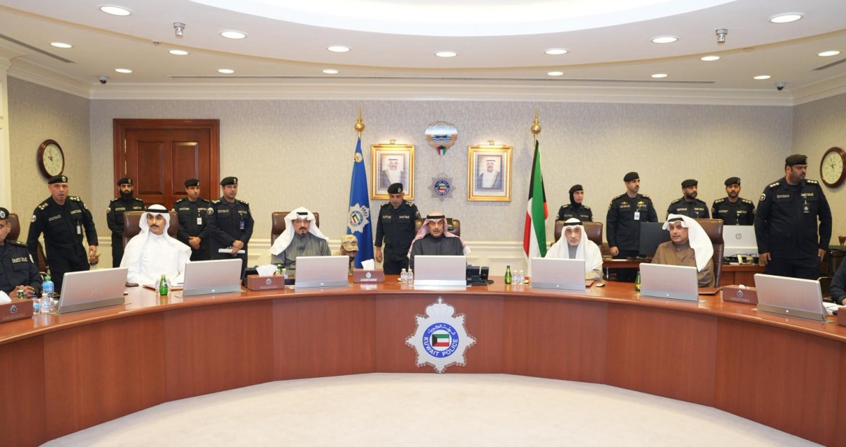 سمو ولي العهد ورئيس الوزراء يزوران غرفة اتخاذ القرار في 'الداخلية'