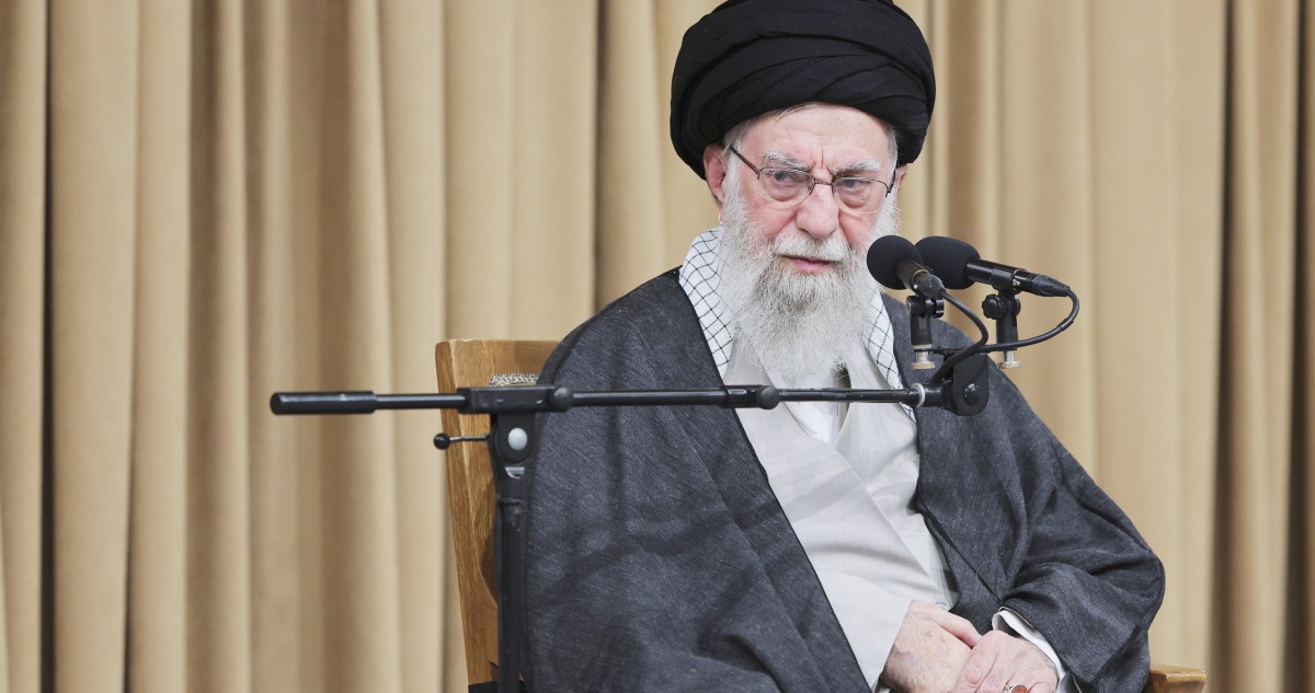 التلفزيون الإيراني يؤكد مقتل خامنئي