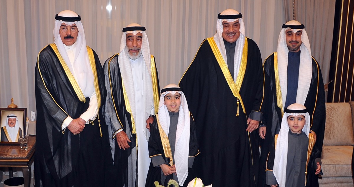 محمد الخالد استقبل المهنئين... مبارك الشهر على الكويت قيادةً وشعباً