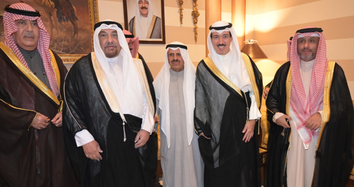 دعيج وفيصل الخليفة المالك يستقبلان المهنئين