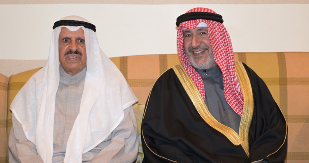 دعيج وفيصل الخليفة المالك يستقبلان المهنئين