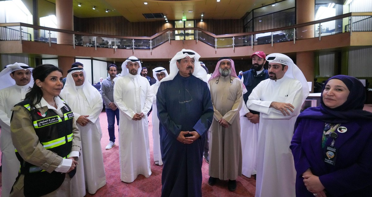 رئيس الوزراء يتفقد مركز التحكم لـ'الكهرباء': رفع كفاءة الأداء وضمان استمرارية الخدمات الحيوية