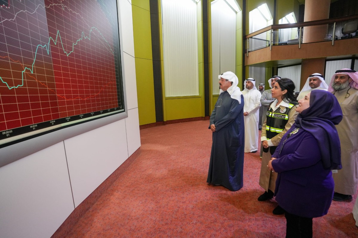 رئيس الوزراء يتفقد مركز التحكم لـ'الكهرباء': رفع كفاءة الأداء وضمان استمرارية الخدمات الحيوية