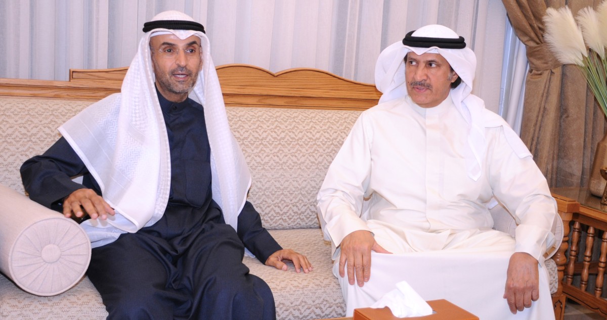 ديوان  علي الجسار يستقبل المهنئين في النزهة