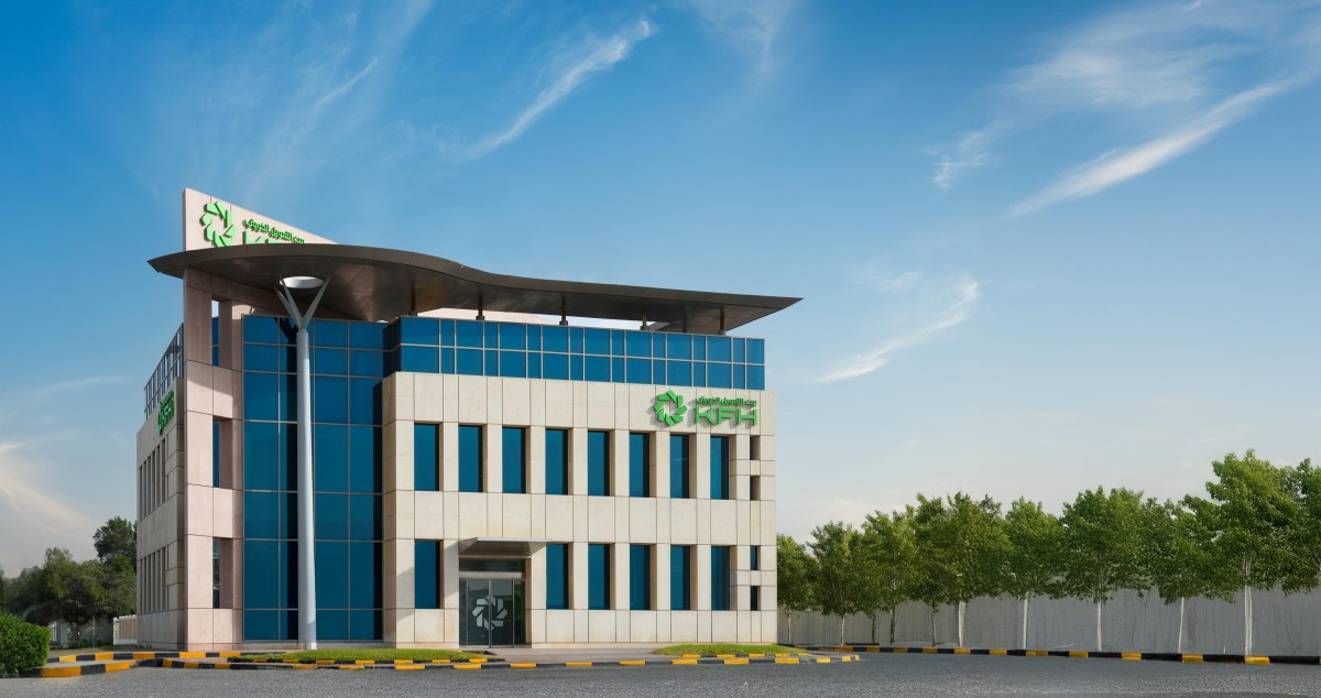 بيت التمويل الكويتي يوفر وسائل اتصال وتواصل مجانية ودائمة مع العملاء