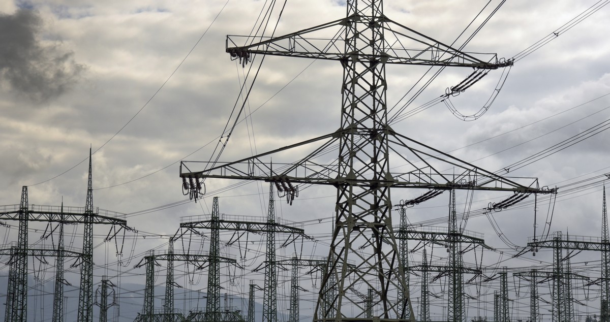 الكويت – «الكهرباء»: خروج خطين لنقل الطاقة الهوائية عن الخدمة جنوب…