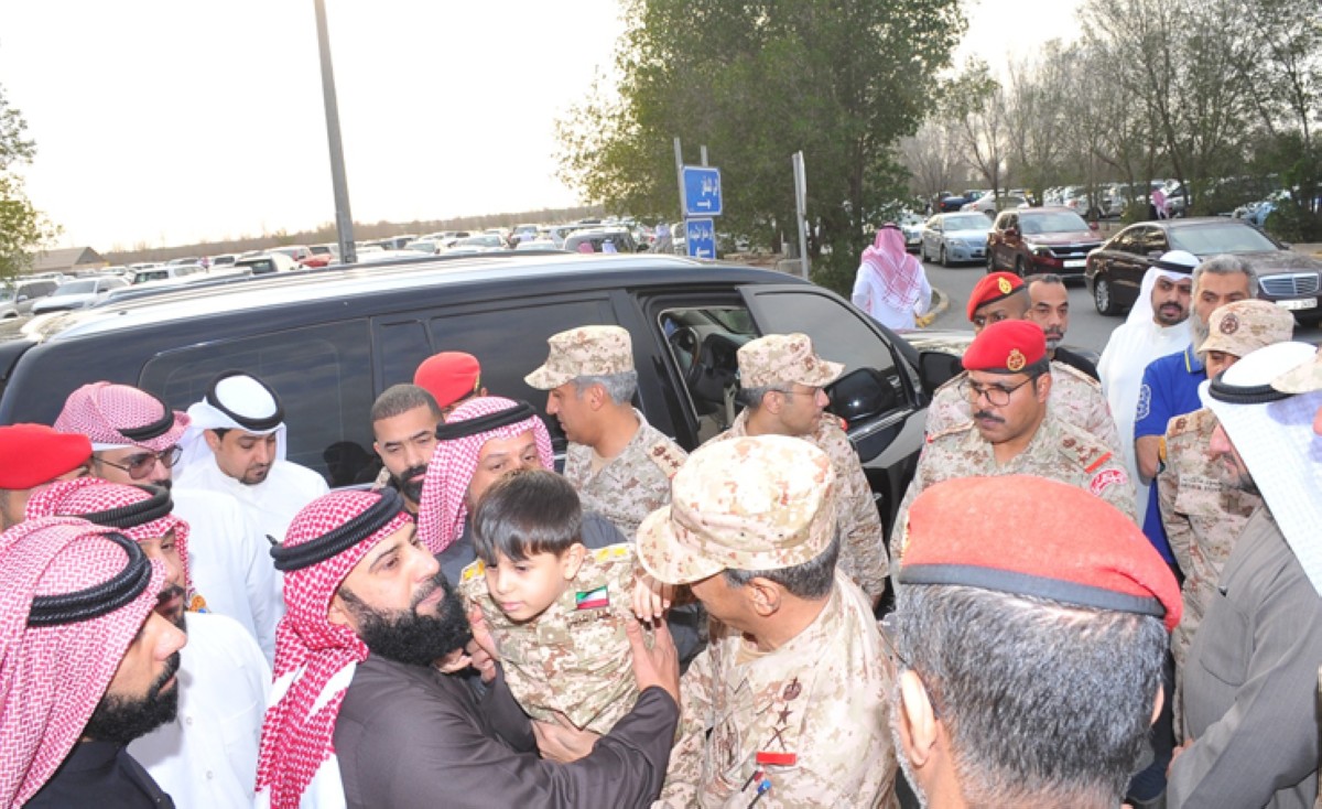 الكويت تشيع شهيدي العمليات الحربية الرقيبين وليد سليمان وعبدالعزيز ناصر