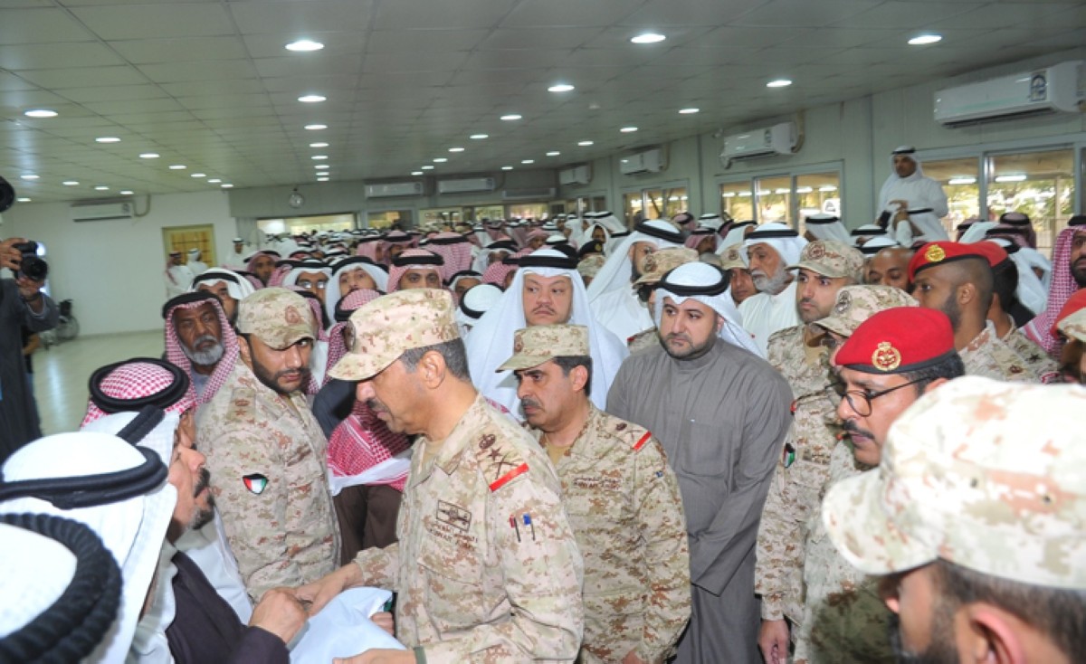 الكويت تشيع شهيدي العمليات الحربية الرقيبين وليد سليمان وعبدالعزيز ناصر