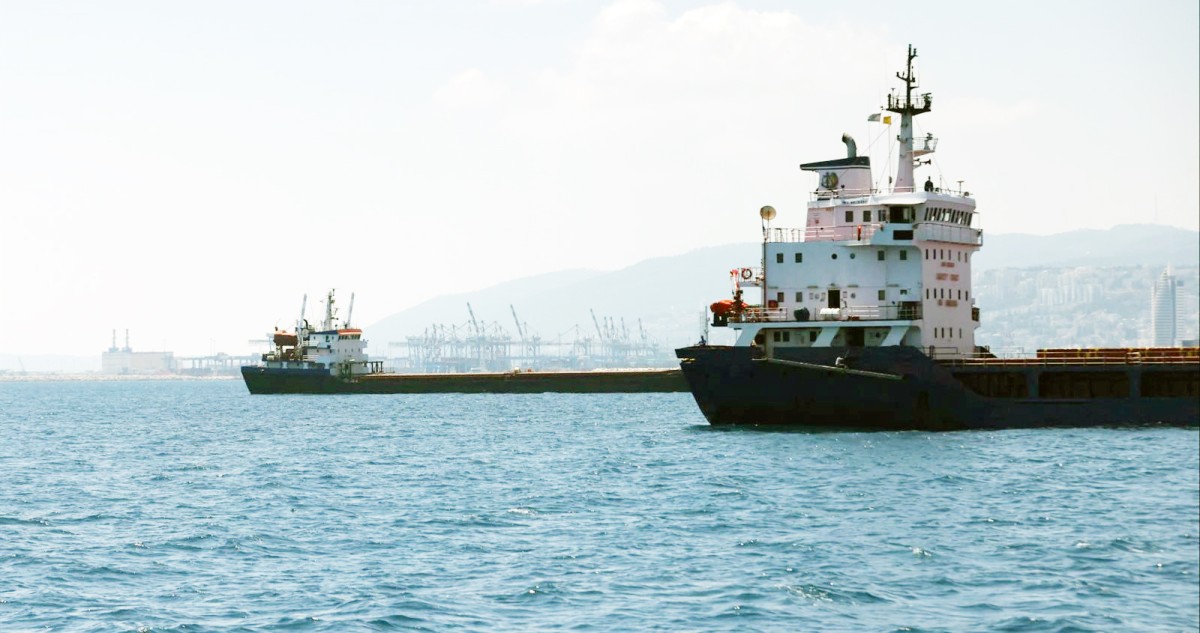 خبراء: بحر العرب للالتفاف على 'هرمز'... ملاذ النفط الكويتي الآمن