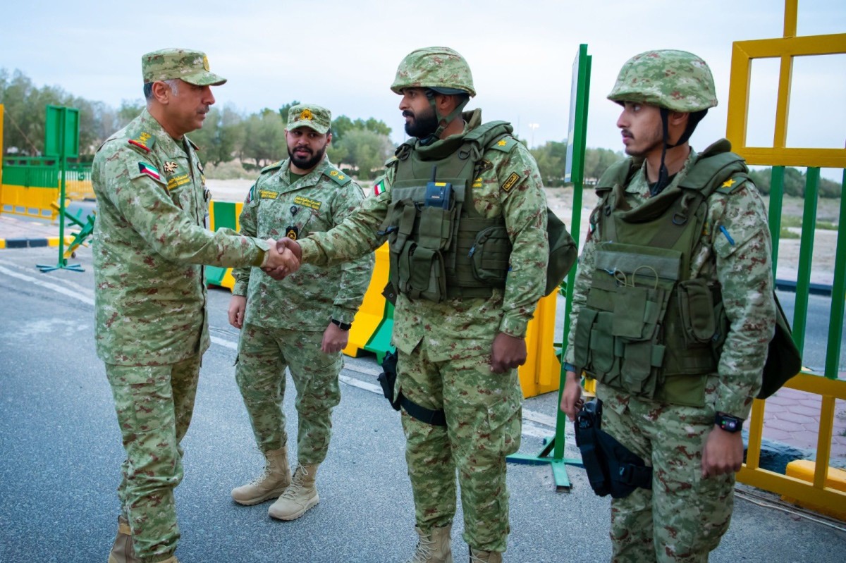 وكيل الحرس الوطني يتفقد محطة الدوحة الغربية ويؤكد الجاهزية العالية